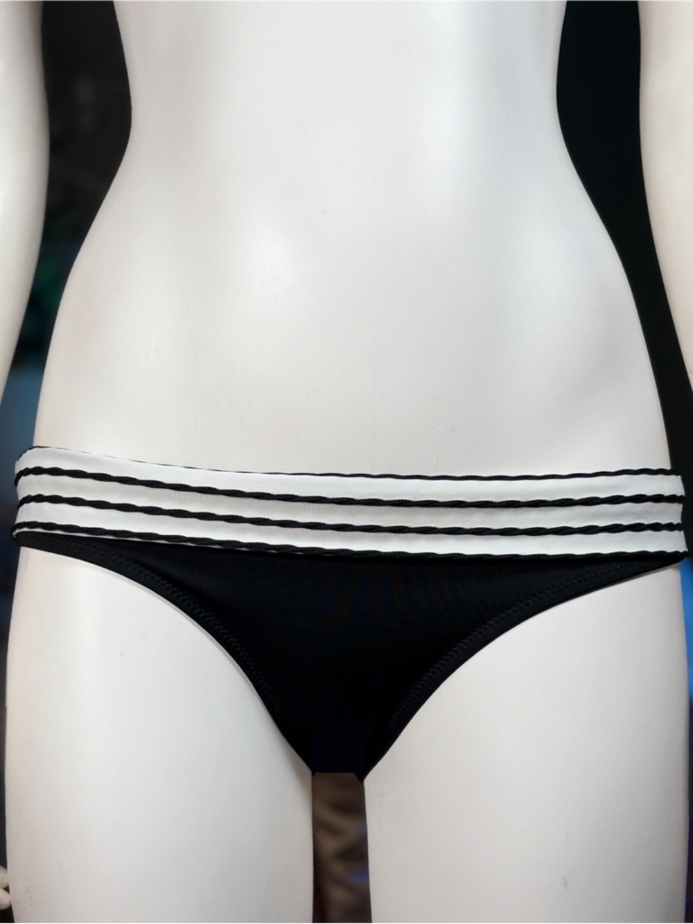 Heidi Klein Black & White Stripe Fold Over Band Bikini Swim Bottoms, Sz S